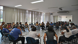 Participantes durante o encontro