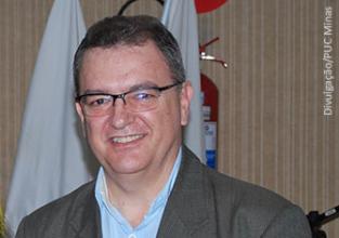 Professor José Onecir Silva é eleito representante docente