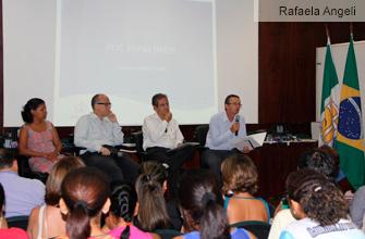 Os professores Tnia Souza, Mozahir Salomo, Paulo Roberto de Sousa e Eugenio Batista Leite